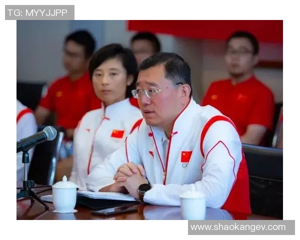 广州网球队的默契配合揭秘网球巨献背后的团队精神与训练故事